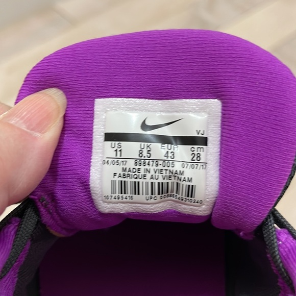 Nike Flex Trainers - Picture 6 of 6